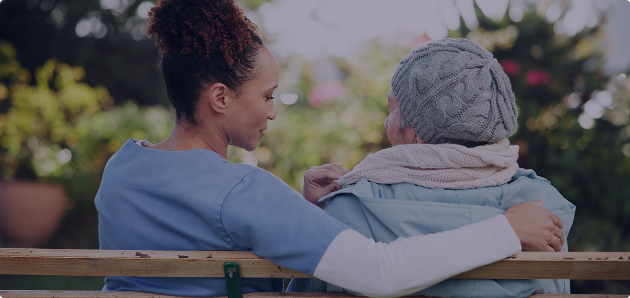 volunteer-elderly-woman-hug-
